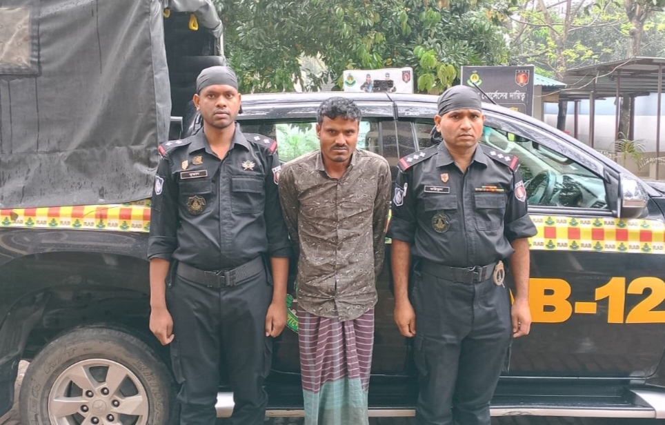 বগুড়ায় ৭ বছরের শিশু ধর্ষণ মামলার আসামি ময়মনসিংহ থেকে গ্রেপ্তার