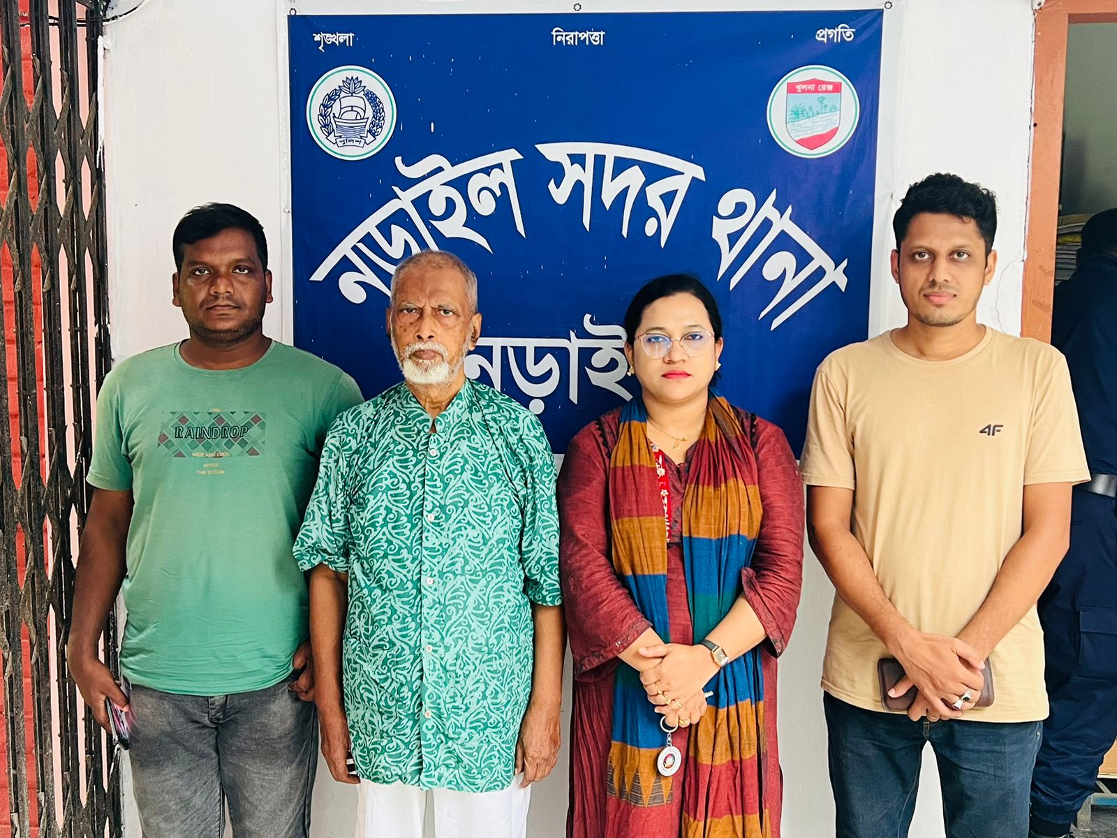  নড়াইলের যুদ্ধাপরাধী রুহুল কুদ্দুস ৮ বছর পলাতক থাকার পর যশোরে গ্রেফতার।