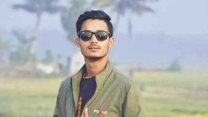 নড়াইলে  নির্মাণাধীন ভবন থেকে ভিক্টোরিয়া কলেজ  শিক্ষার্থীর ঝুলন্ত মরদেহ উদ্ধার